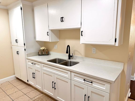 5th image of 8815 Kelley Dr