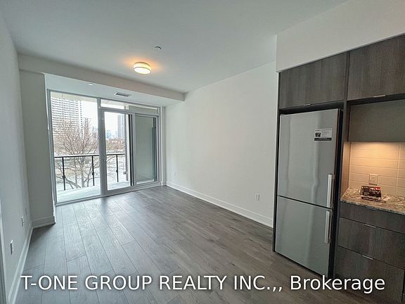 2nd image of 585 Bloor St E #323