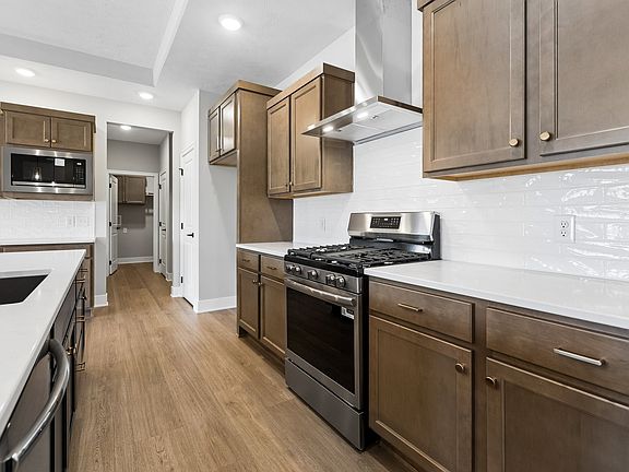 6th image of this home