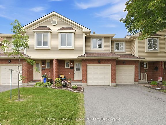 2nd image of 304 Valade Cres