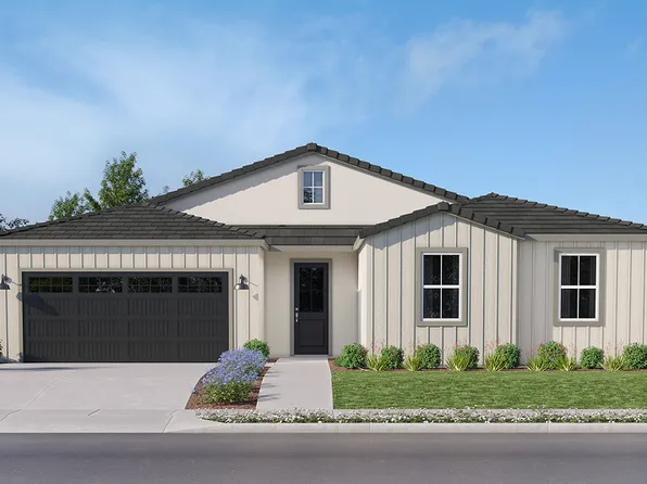 1188 Summit Way W, Madera, CA 93636