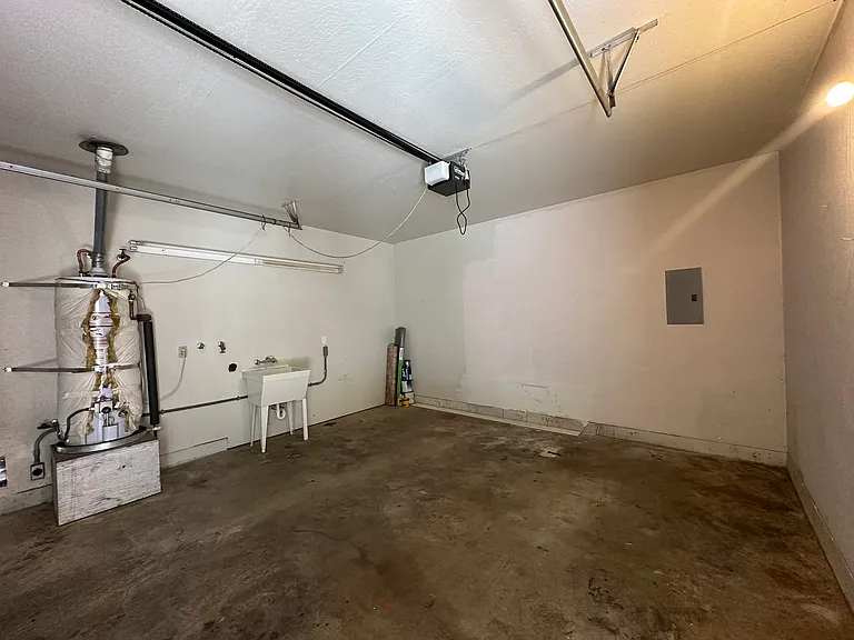 507 McGowan St — Photo 12