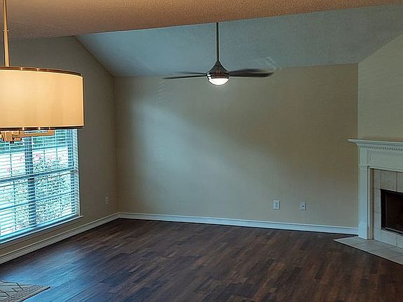 4th image of 86 Bonnieville Dr
