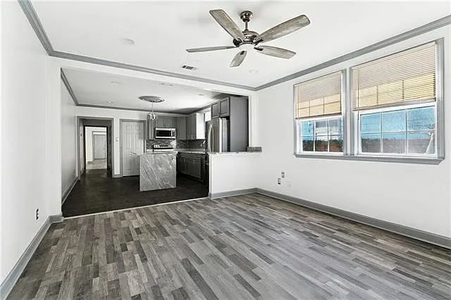 1217 Clouet St — Photo 5