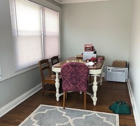 2nd image of 1303 W 26th St