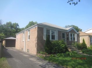 260 E Burlington St, Riverside, IL 60546