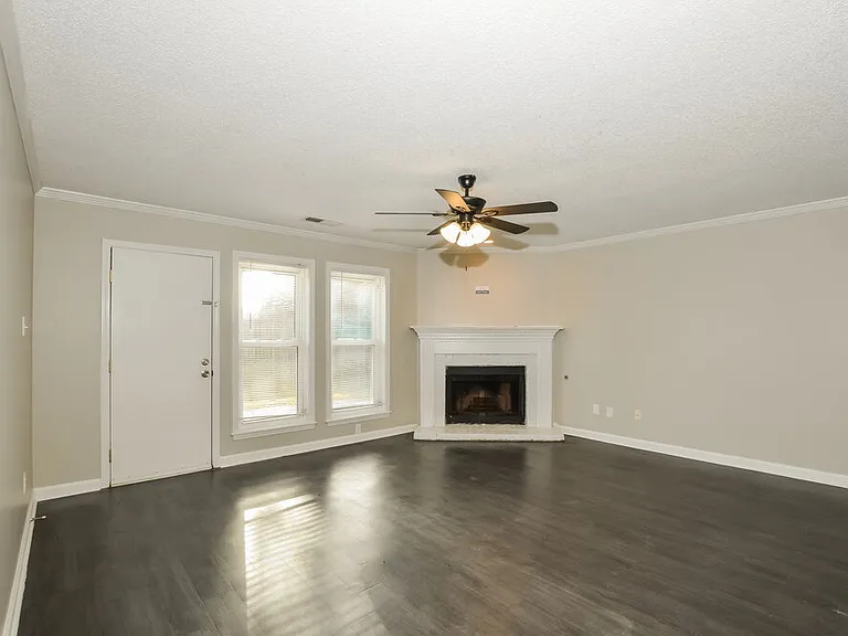 5237 Sea Horse Dr — Photo 5