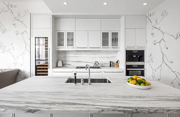 Sold by Extell Marketing Group | media 3