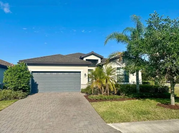 531 Fire Bush Ct, Bradenton, FL 34212