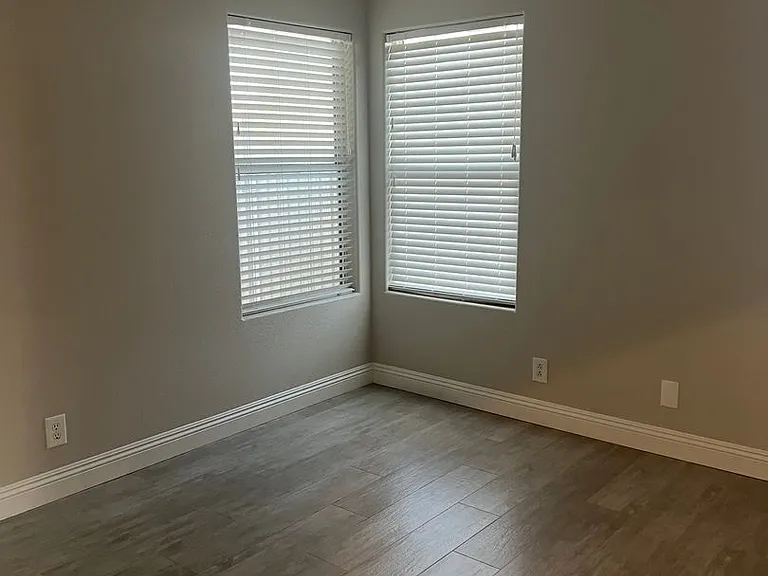 2316 Ramsgate Dr — Photo 9