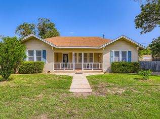 207 Kneupper St, Converse, TX 78109