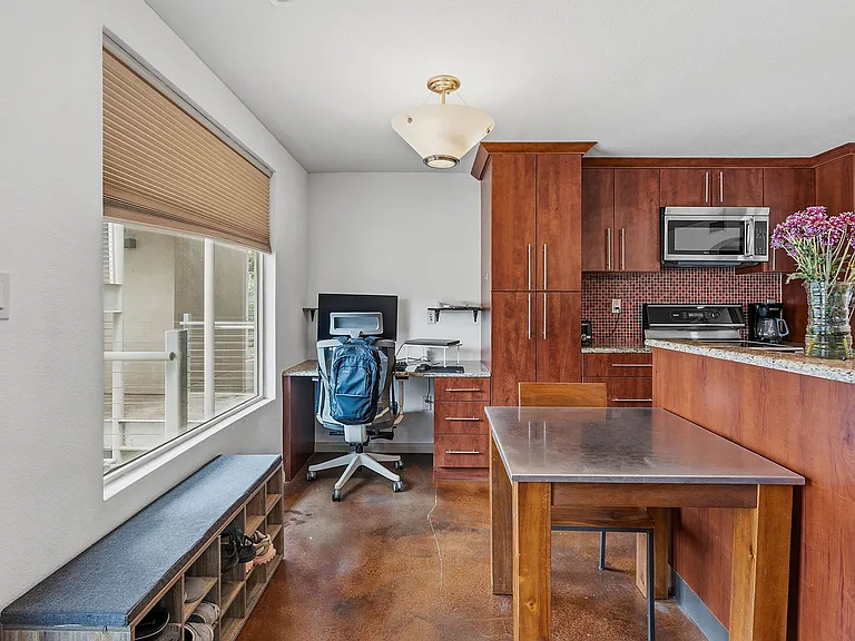 41 Waller St #209 — Photo 8