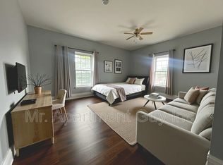 18 Concession St, Cambridge, ON N1R 2G5