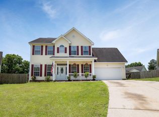 611 Saint Ives Ln, Goose Creek, SC 29445