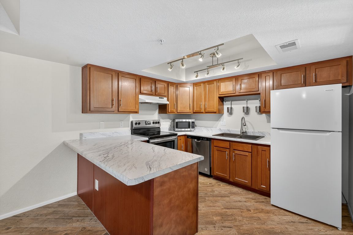 next background image