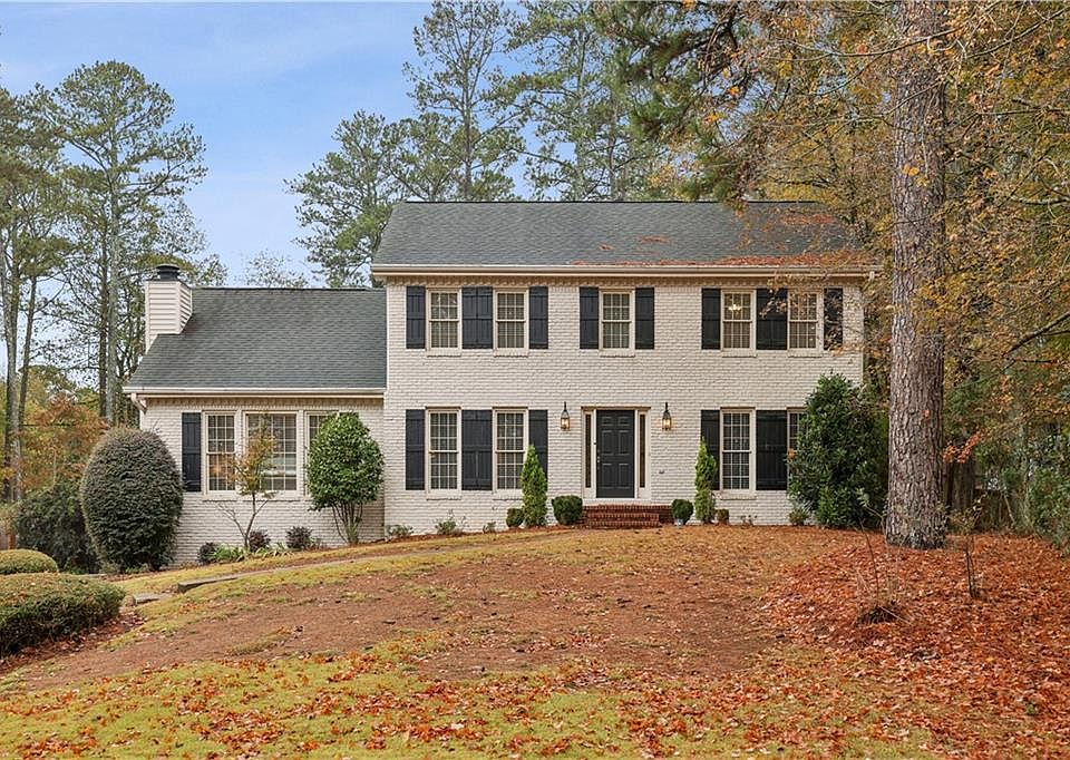 1st image of 4373 Fielding Ln