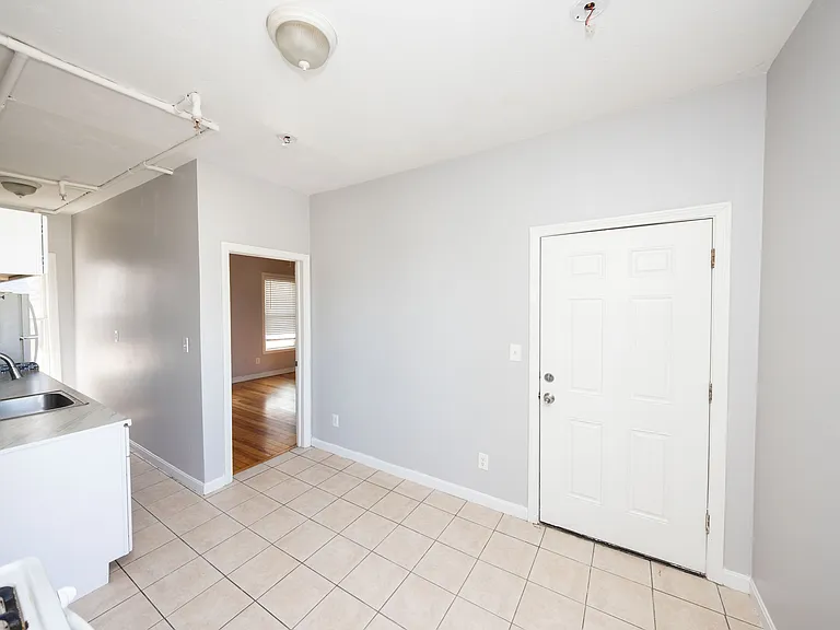 92 Green Hill Pkwy #2 — Photo 14