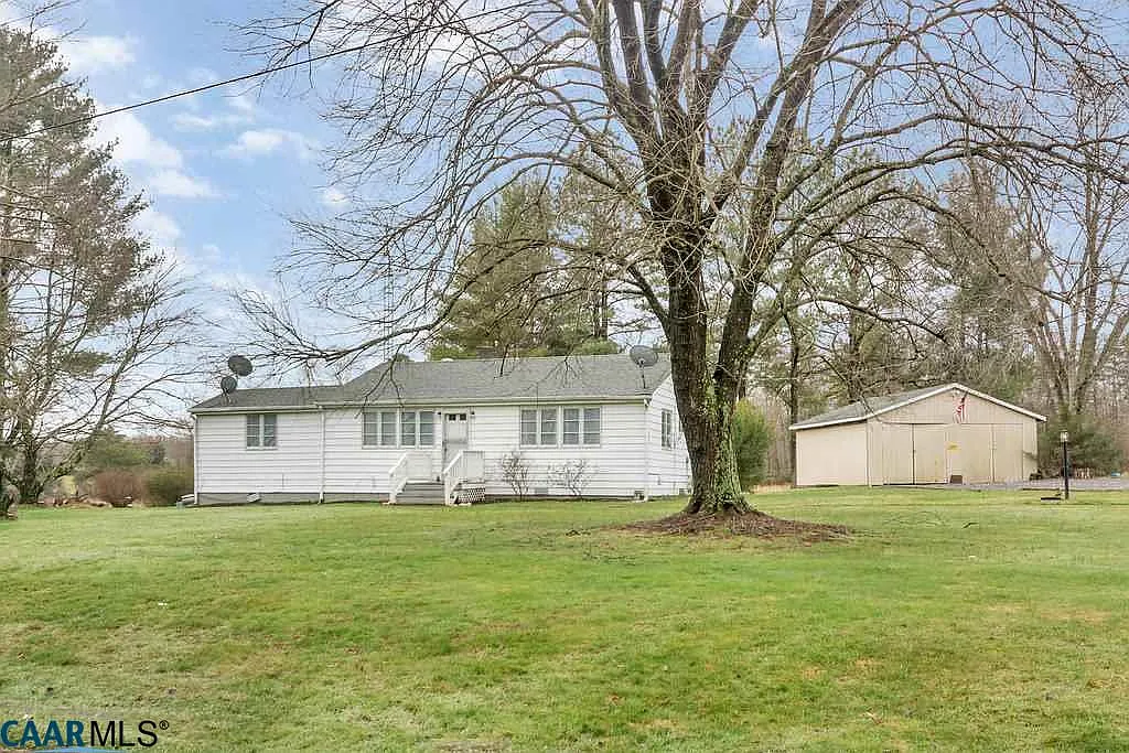 7386 Blenheim Rd photo 1