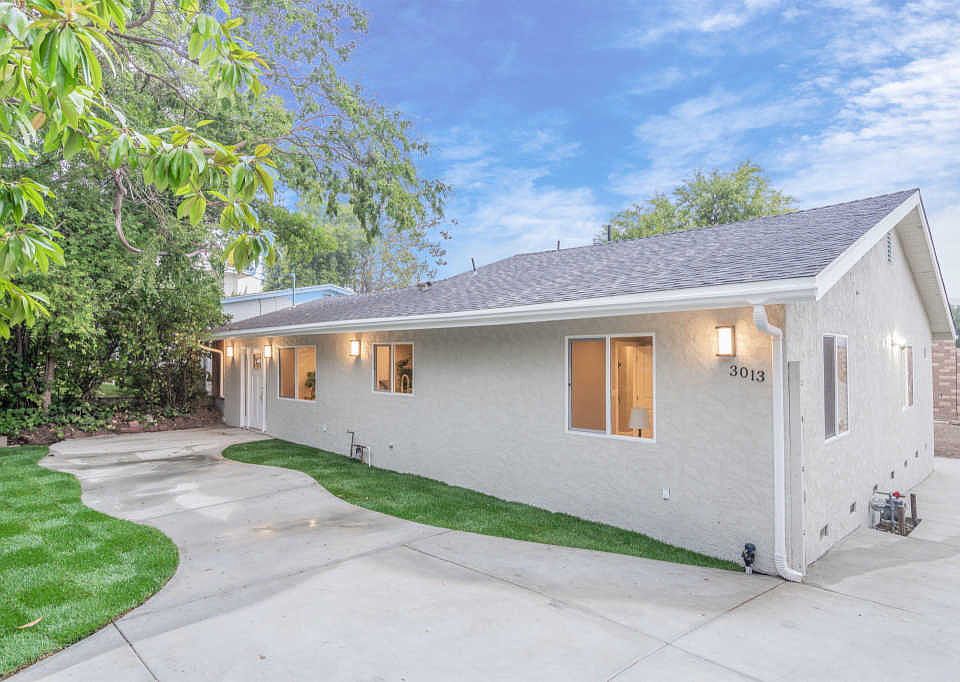 1st image of 3013 Willow Ln