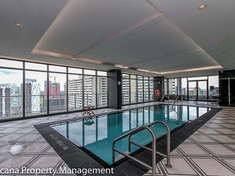 255 Bay St #1008 — Photo 26
