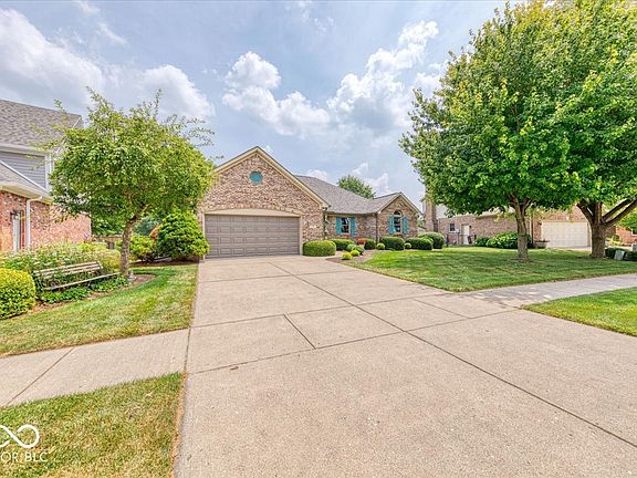 4th image of 591 Leah Way