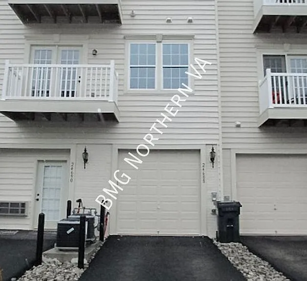 24688 Hutchinson Farm Dr — Photo 25