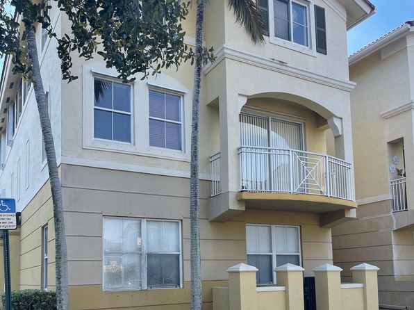 8906 W Flagler St #1