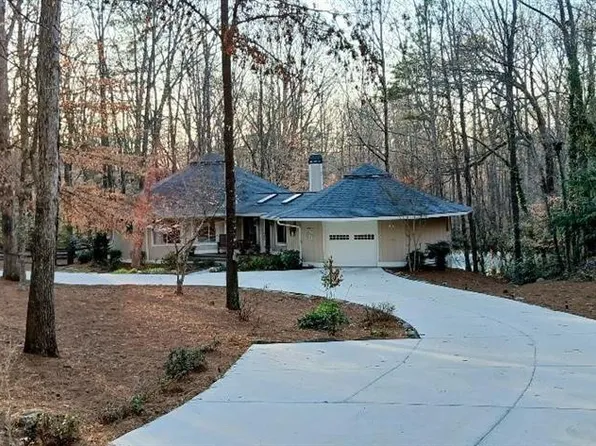 100 Silverbell Ct, Roswell, GA 30075