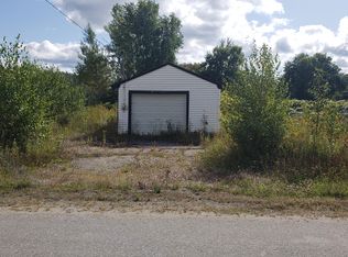 11 Union St, Passadumkeag, ME 04475