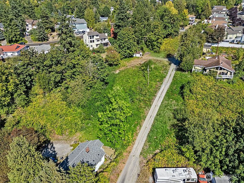 4th image of 3106 Talbot Road S Lot 2