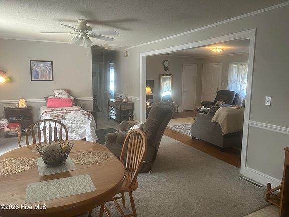 4th image of 4083 N Pitt Street