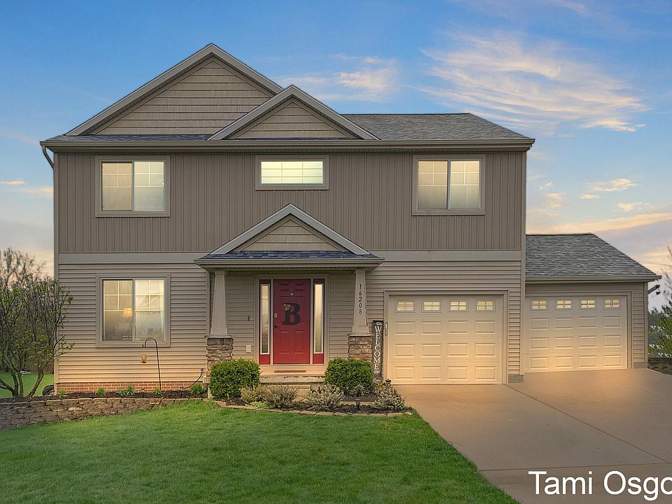 1st image of 16208 Trent Ridge Dr NE