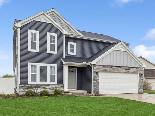 4547 Lauren Ln, Saint Joseph, MI 49085