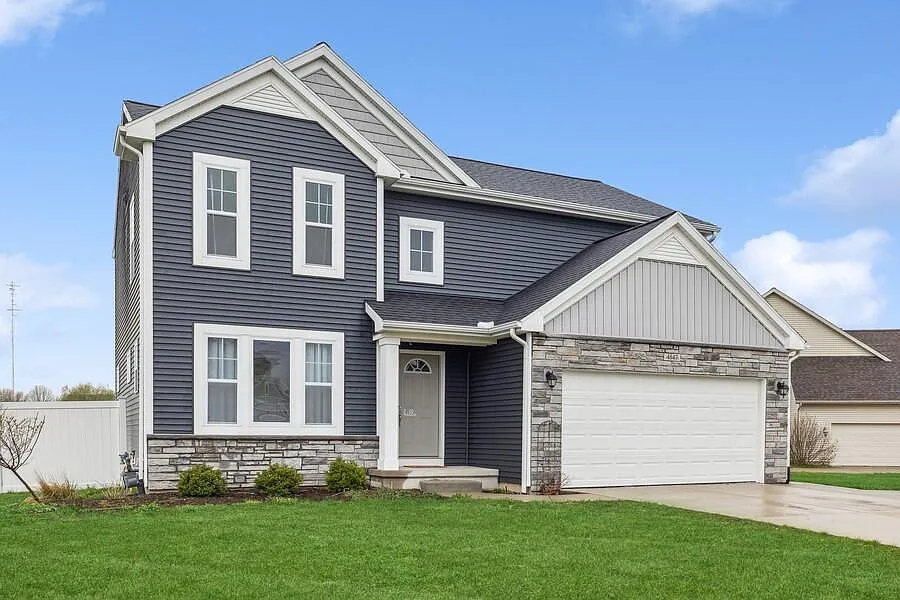 4547 Lauren Ln photo 1