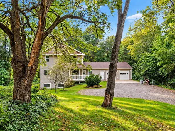 5171 Bancroft Ave SE, Lowell, MI 49331