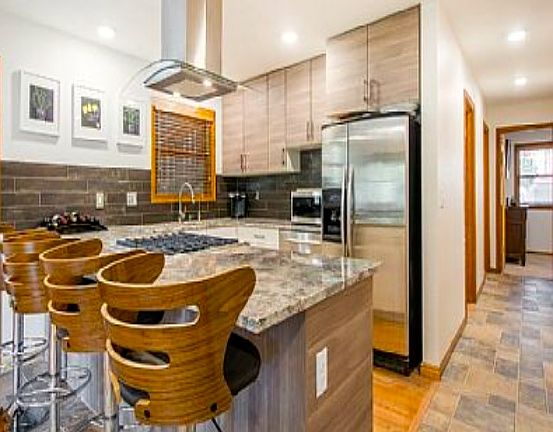 4th image of 570 Windrift Ln #6