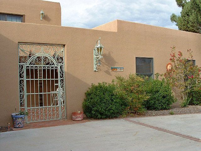 1st image of 6635 Vista De Oro