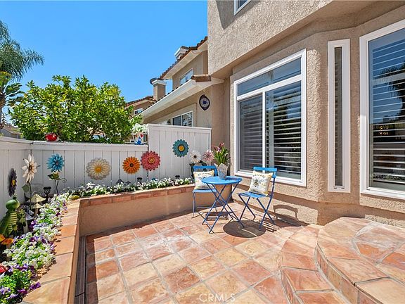 2nd image of 26946 Orchid Ave