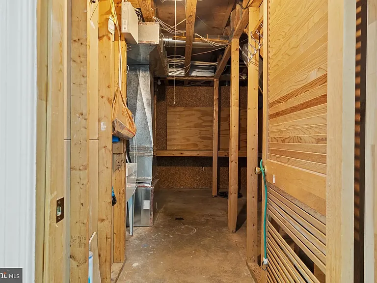 9707 Rossetti Ct — Photo 29