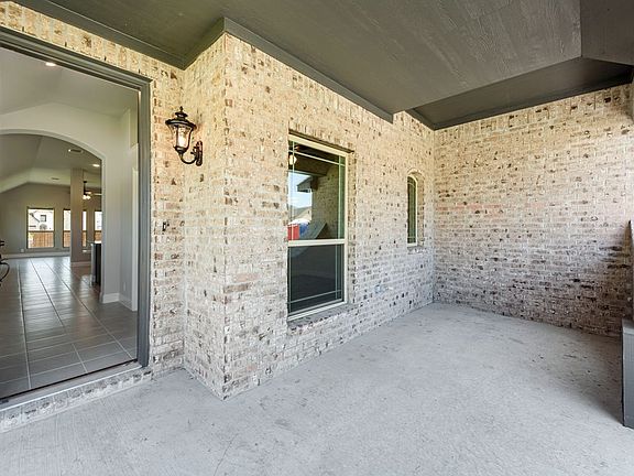 3rd image of 1316 Elk Ridge Dr