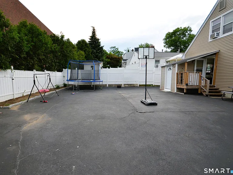 430 Berkeley Rd — Photo 29