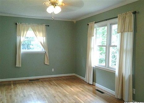 1st image of 133 Northwood Pl NW