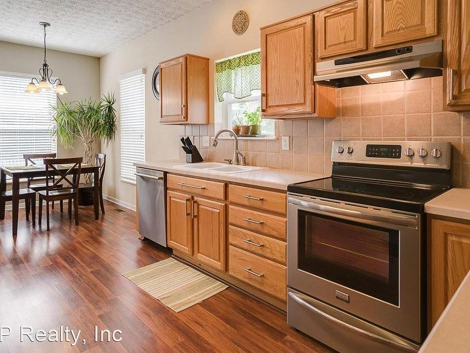1st image of 4334 Greensbury Dr