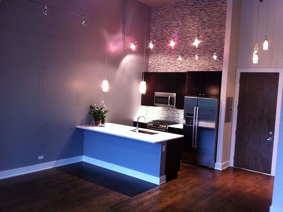 1st image of 1800 W Grace St APT 513