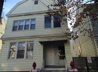 367 Woodlawn Ave, Jersey City, NJ 07305