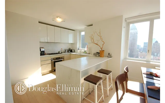 Rented by Douglas Elliman | media 28