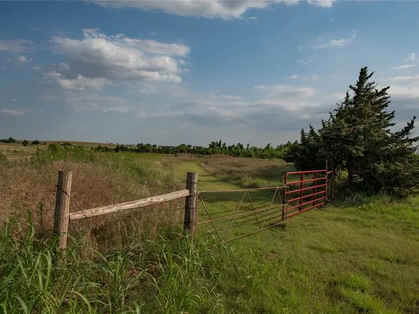 N Banner Rd, Okarche, OK 73762