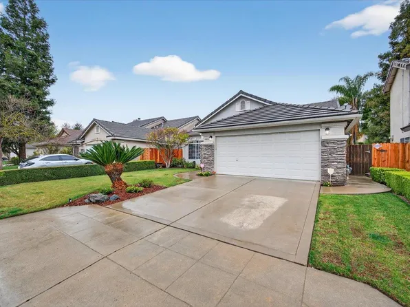 2450 E Fox Glen Ave, Fresno, CA 93730