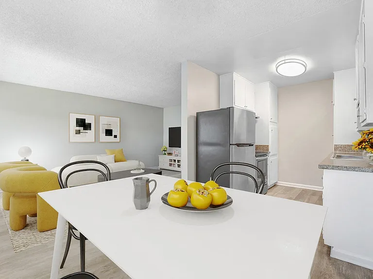Kittridge Apartments — Photo 13