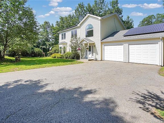 2nd image of 298 Eastview Dr